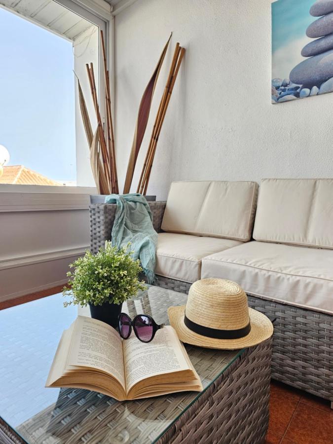 Holidays Beach & Pool ,Aircond , Las Americas Arona  Exterior foto